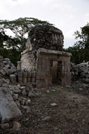 Temple III at Xlapak Ruins - xlapak mayan ruins,xlapak mayan temple,mayan temple pictures,mayan ruins photos